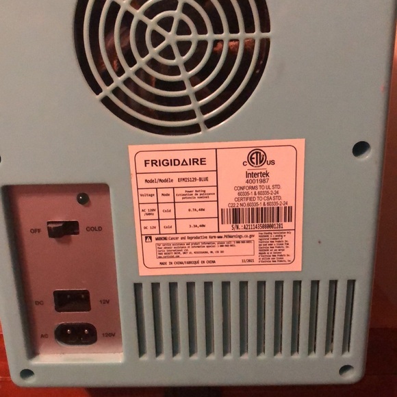 Mini fridge— - Picture 5 of 5